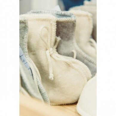 Merino vilnos kojinaitės, užrišamos virvele 0-3 mėn. (dydis 52) 3